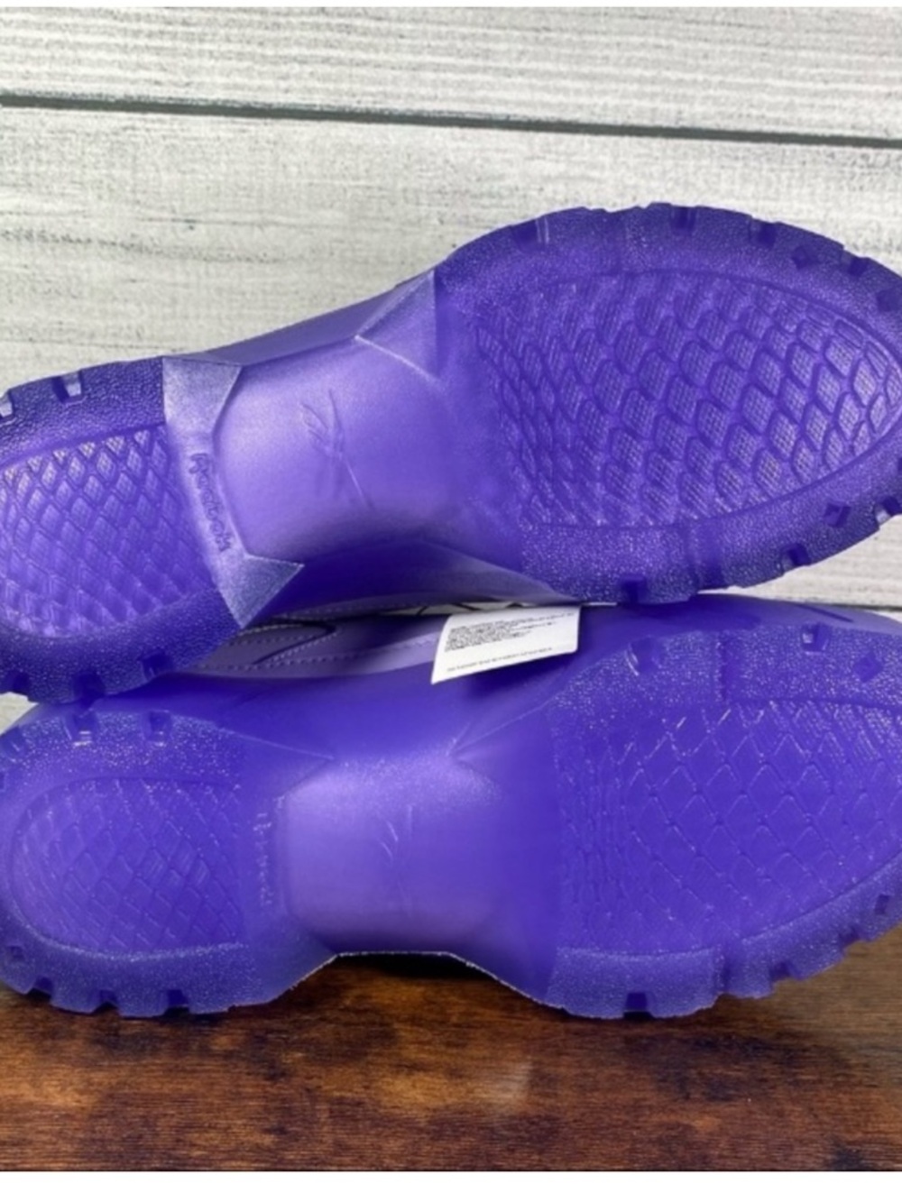 *REASONABLE OFFERS ONLY* Reebok 
“CARDI B” Club C Sneakers Crisp Purple 💜 - Picture 4 of 6
